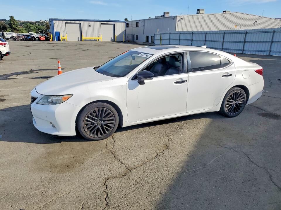 2015 LEXUS ES