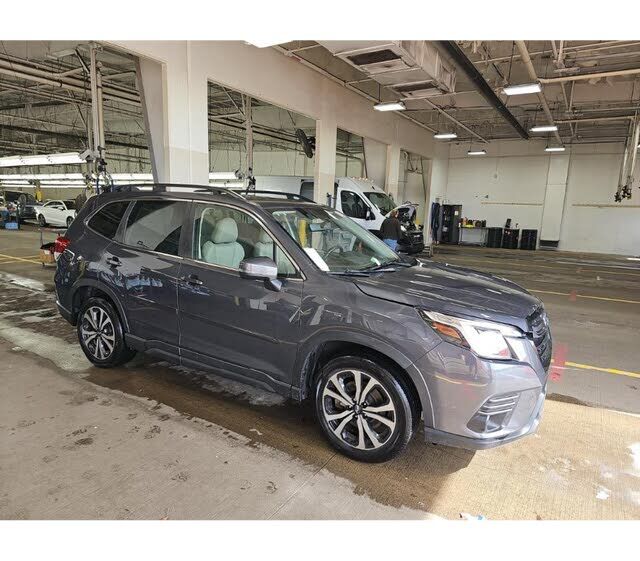 2023 SUBARU Forester