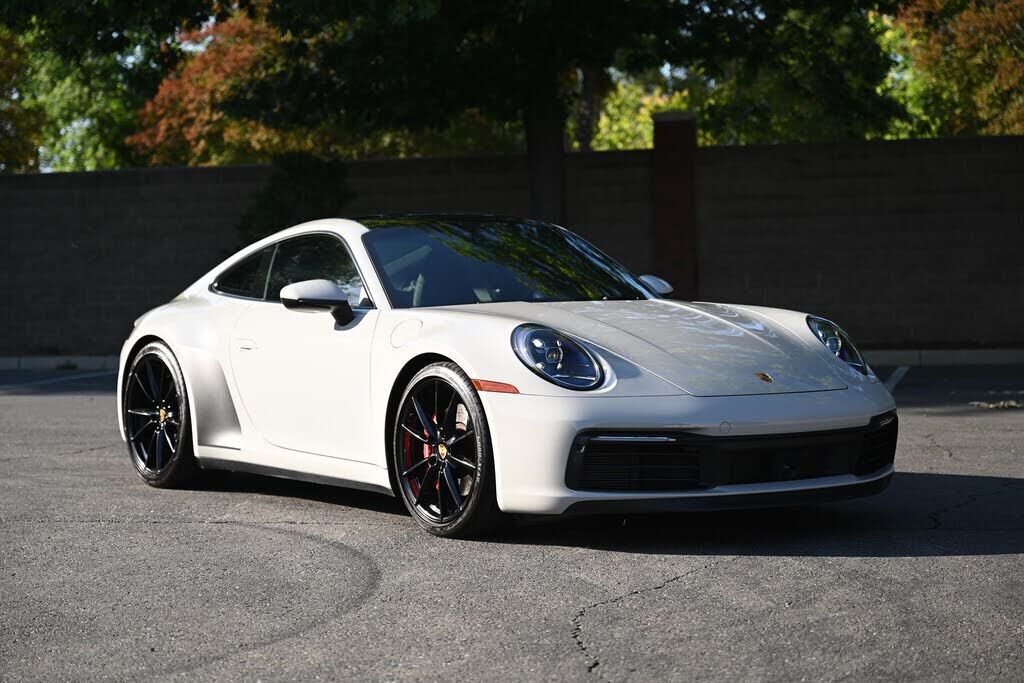 2020 PORSCHE 911