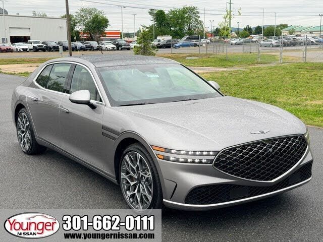 2023 GENESIS G90