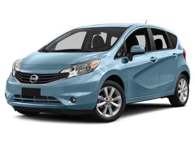 2015 NISSAN Versa