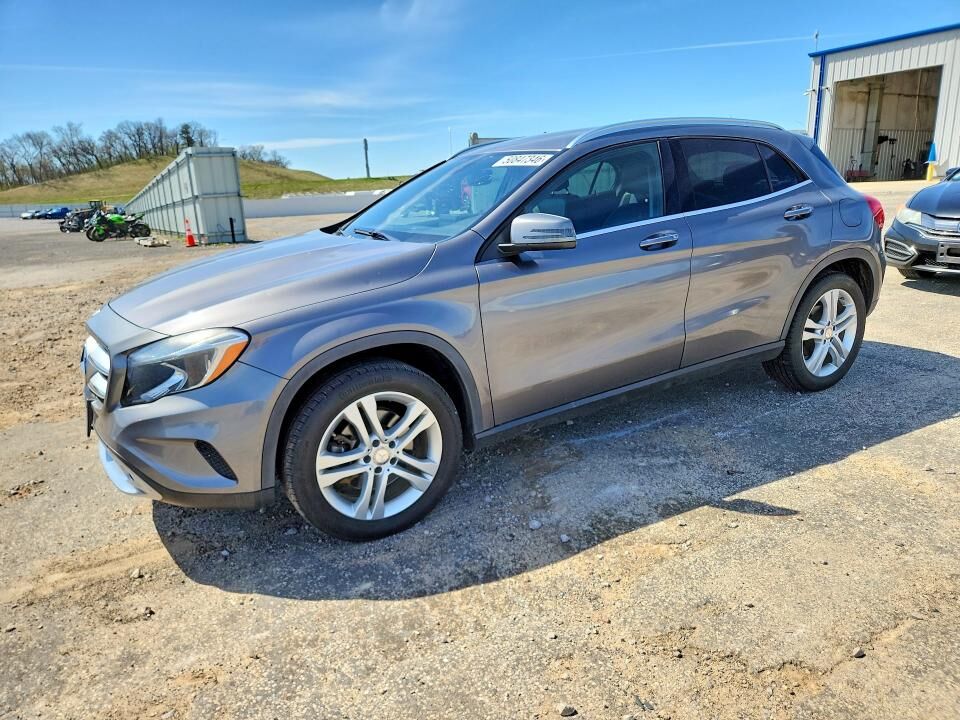 2016 MERCEDES-BENZ GLA-Class
