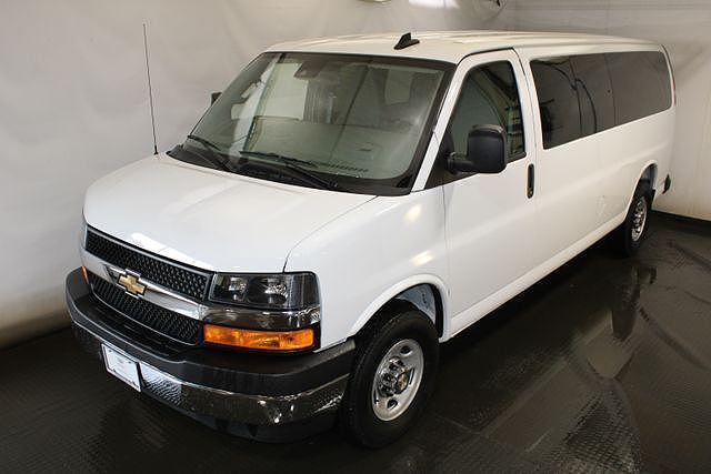 2025 CHEVROLET Express