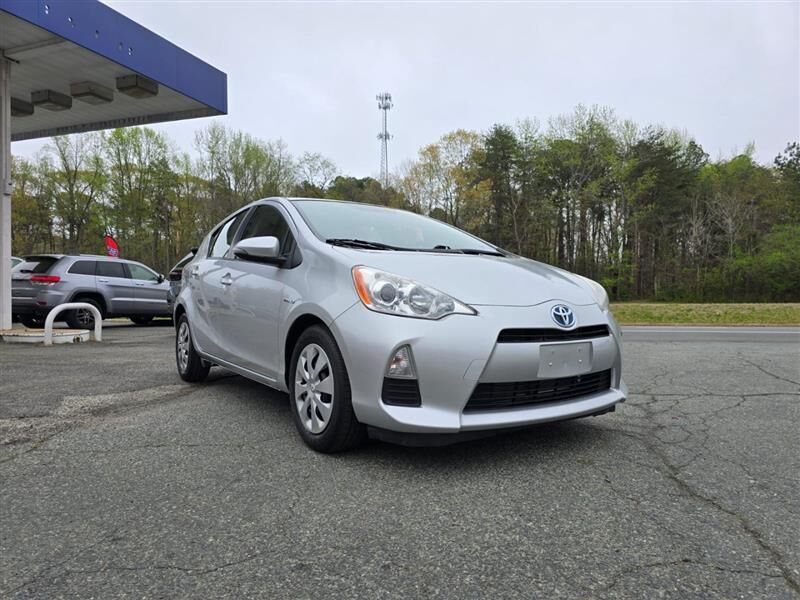 2012 TOYOTA Prius