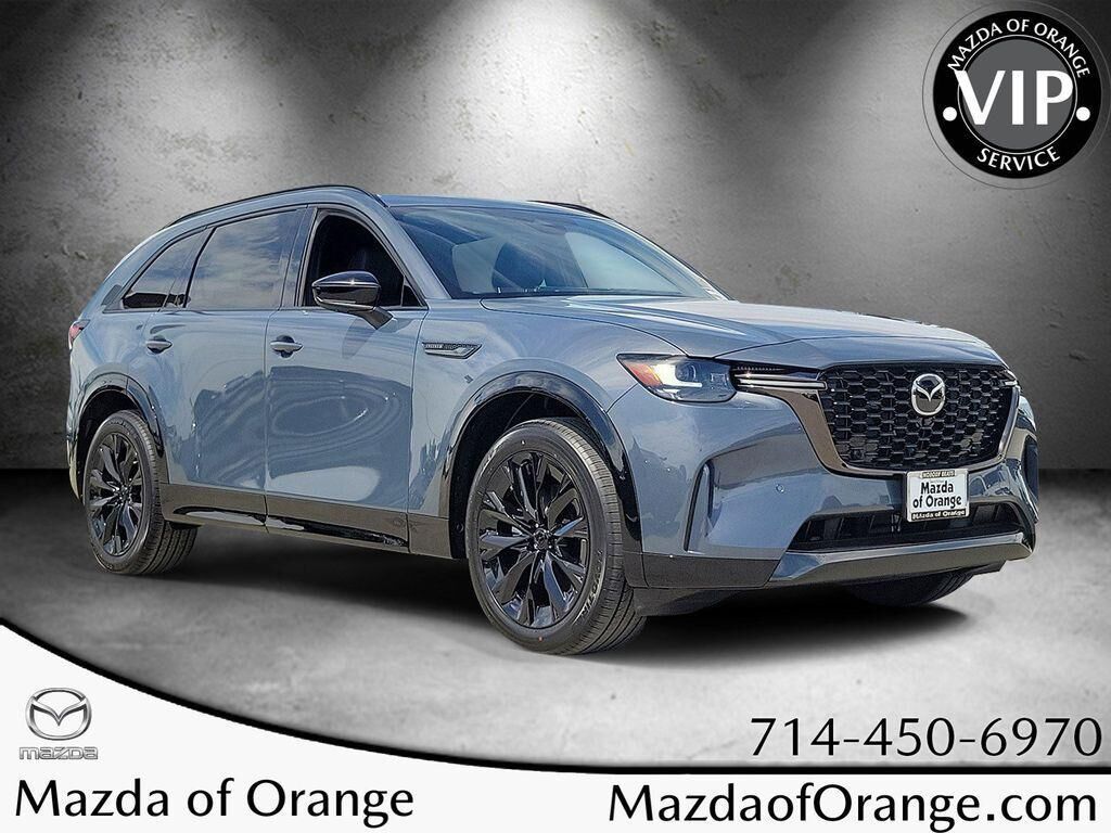 2026 MAZDA CX-90