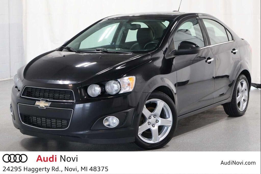 2016 CHEVROLET Sonic