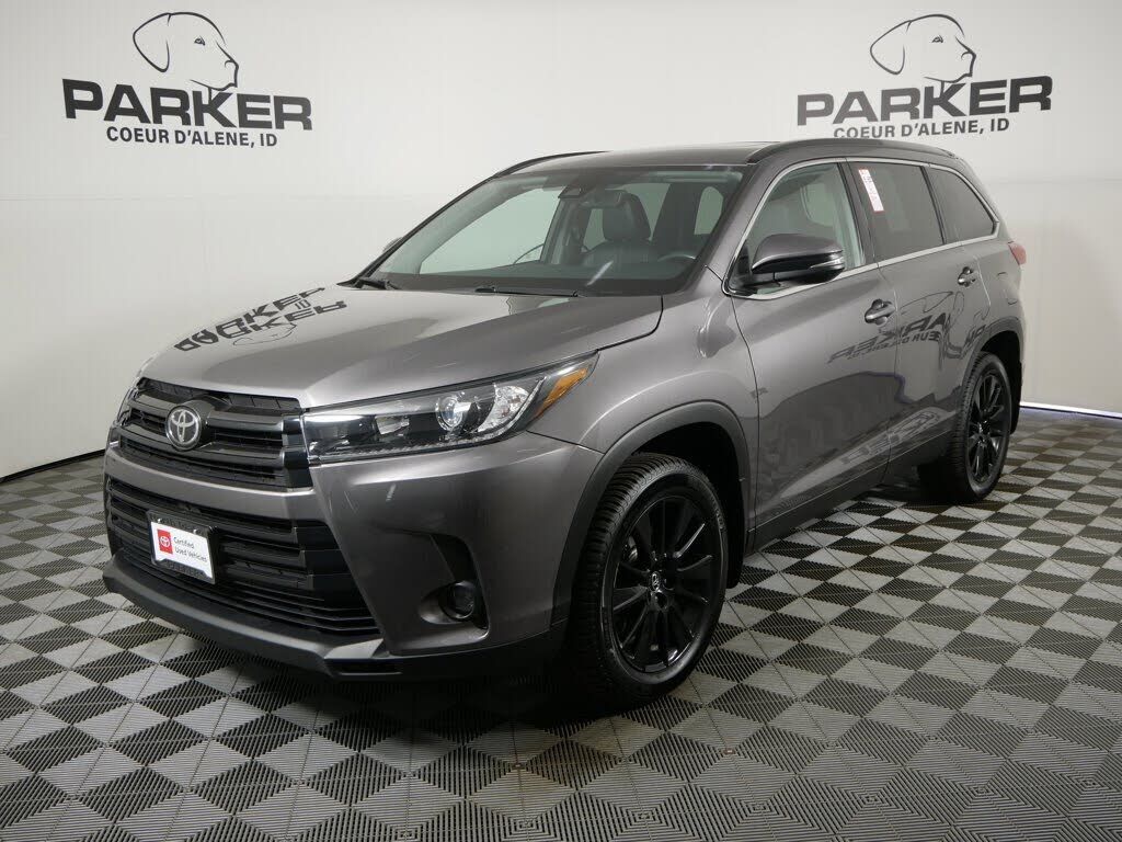 2019 TOYOTA Highlander