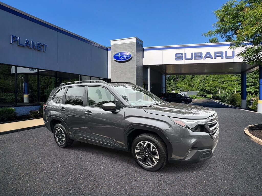 2025 SUBARU Forester