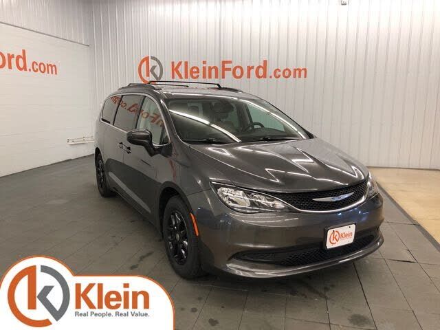 2021 CHRYSLER Voyager
