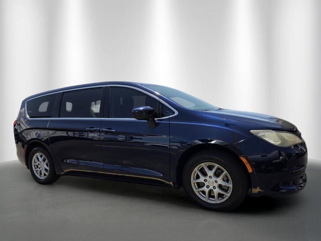 2017 CHRYSLER Pacifica