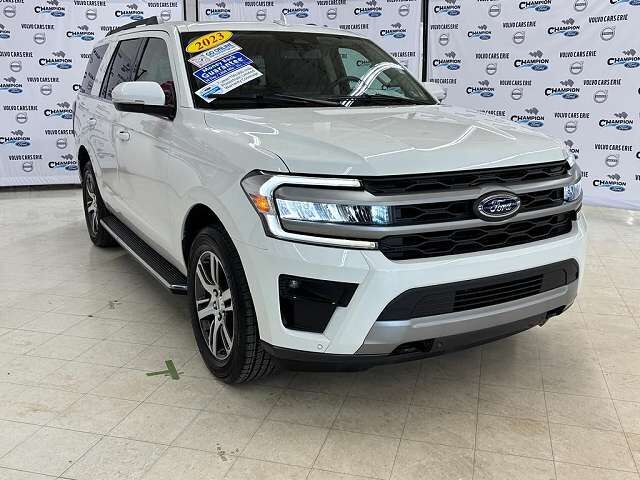 2023 FORD Expedition