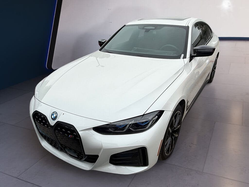 2024 BMW i4