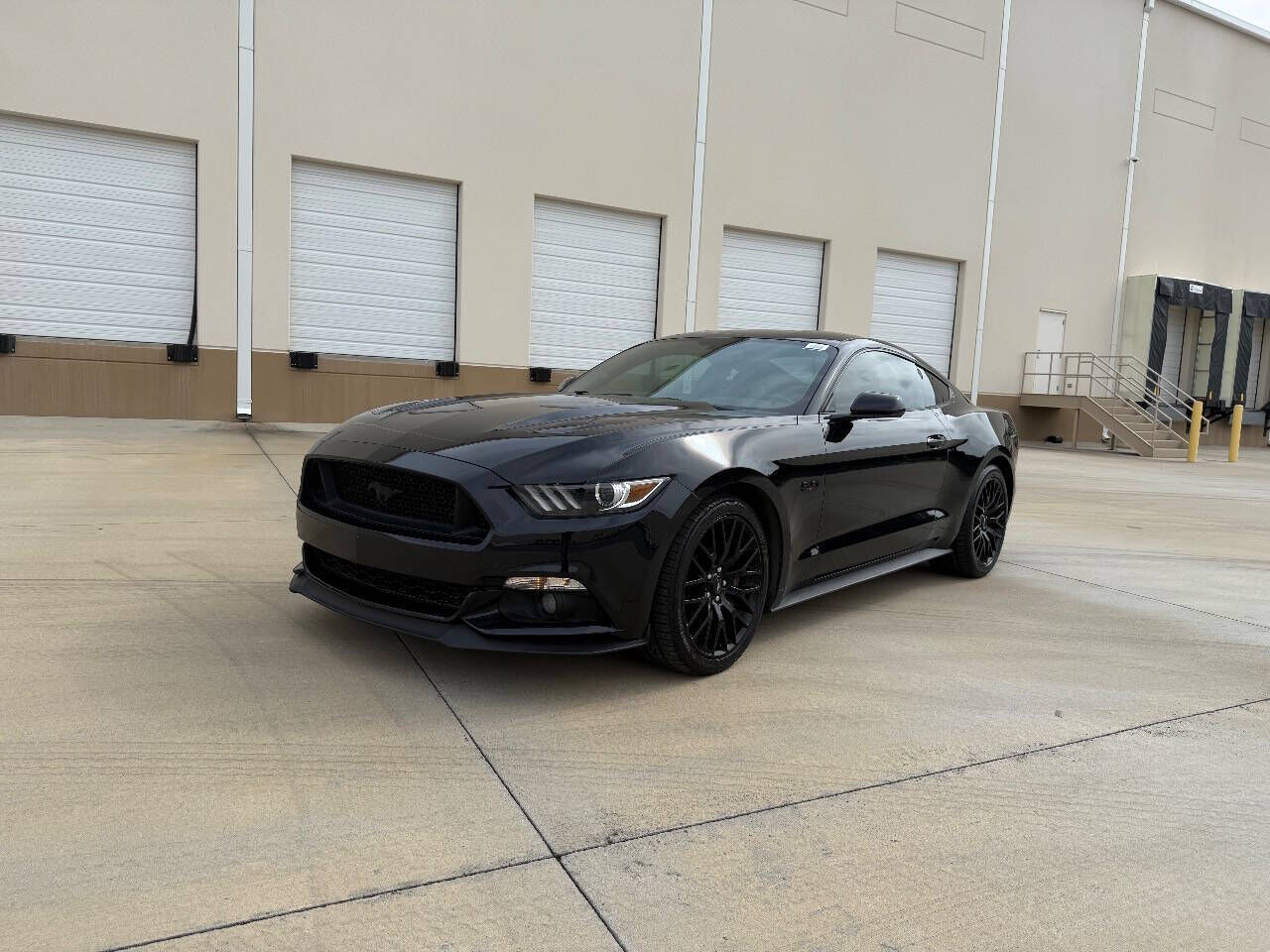 2017 FORD Mustang