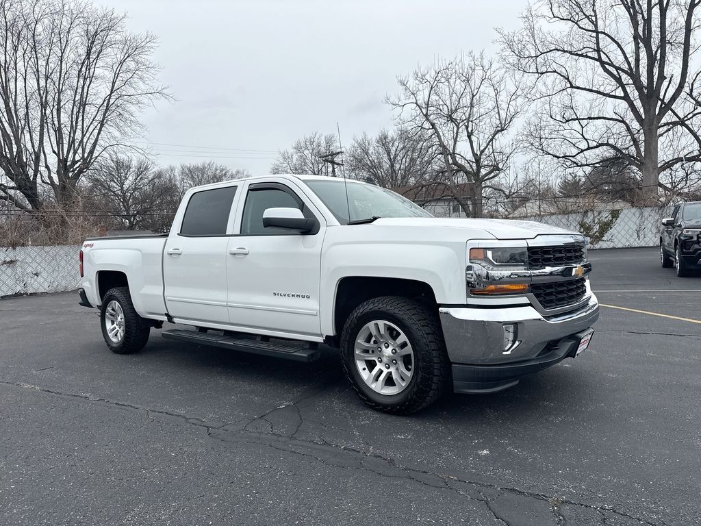 2018 CHEVROLET Silverado