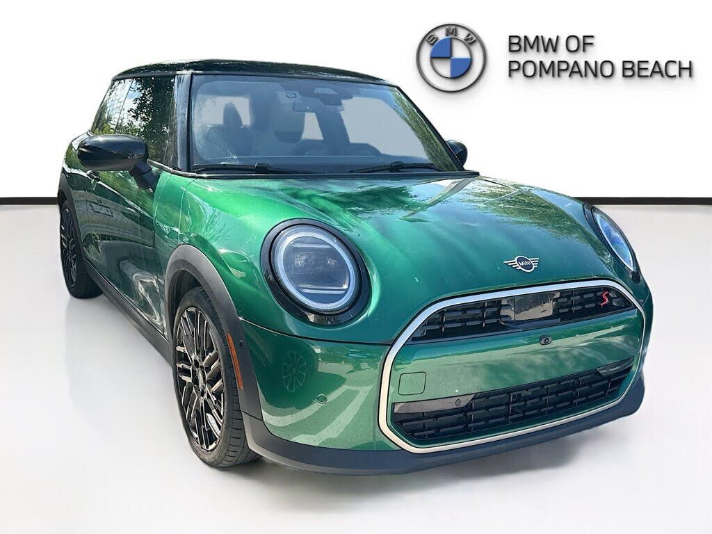 2025 MINI Hardtop