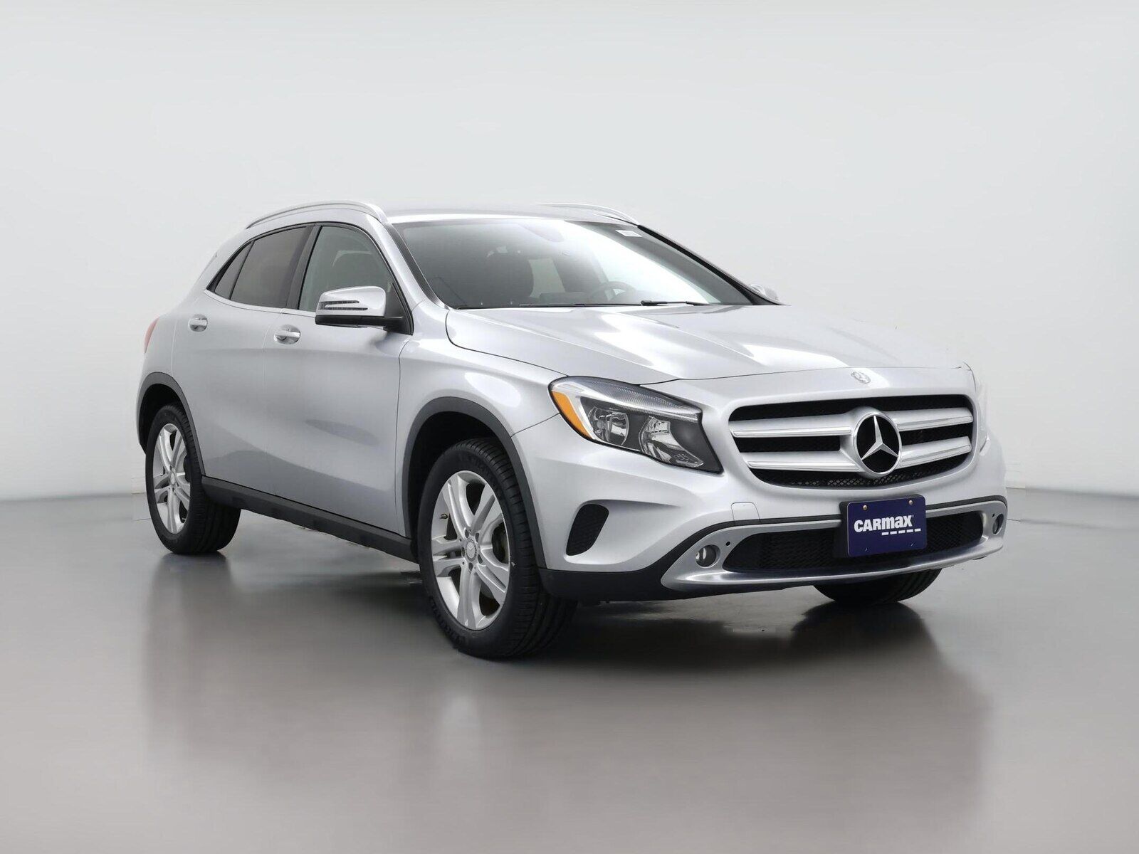 2016 MERCEDES-BENZ GLA-Class