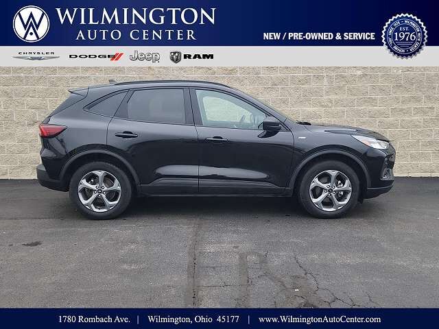 2025 FORD Escape