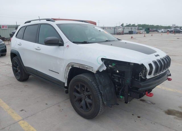 2018 JEEP Cherokee