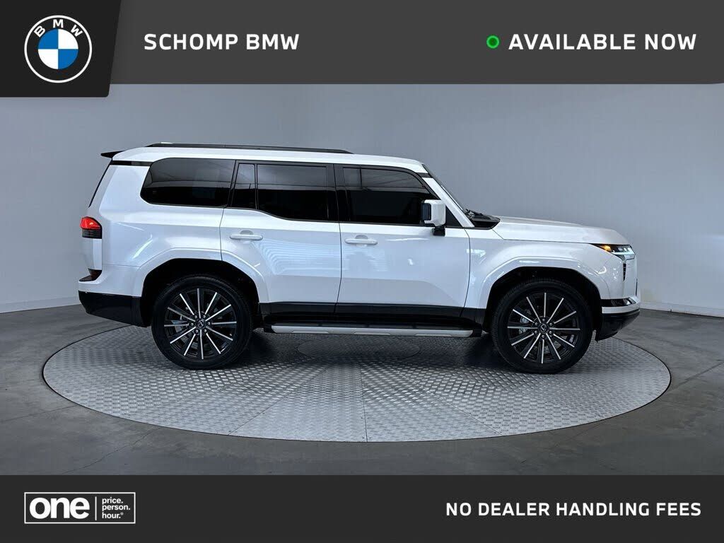 2024 LEXUS GX