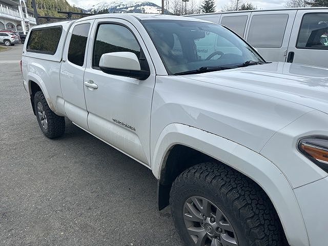 2016 TOYOTA Tacoma
