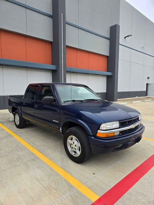 2003 CHEVROLET S-10 Pickup