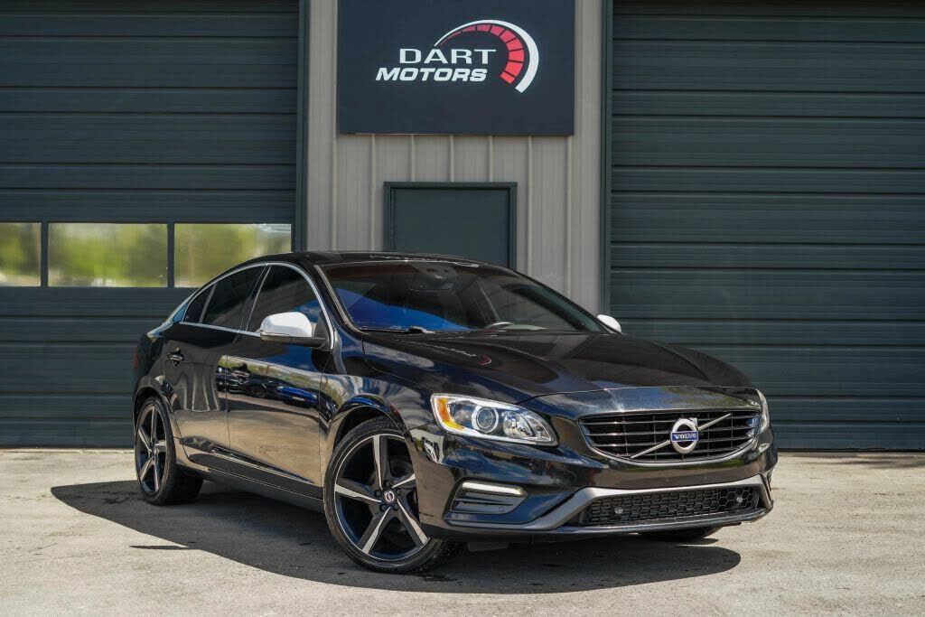 2016 VOLVO S60