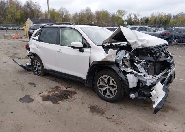 2023 SUBARU Forester