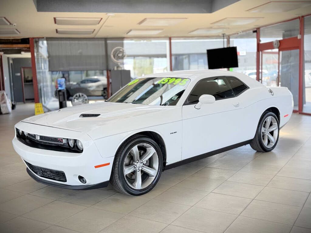 2015 DODGE Challenger