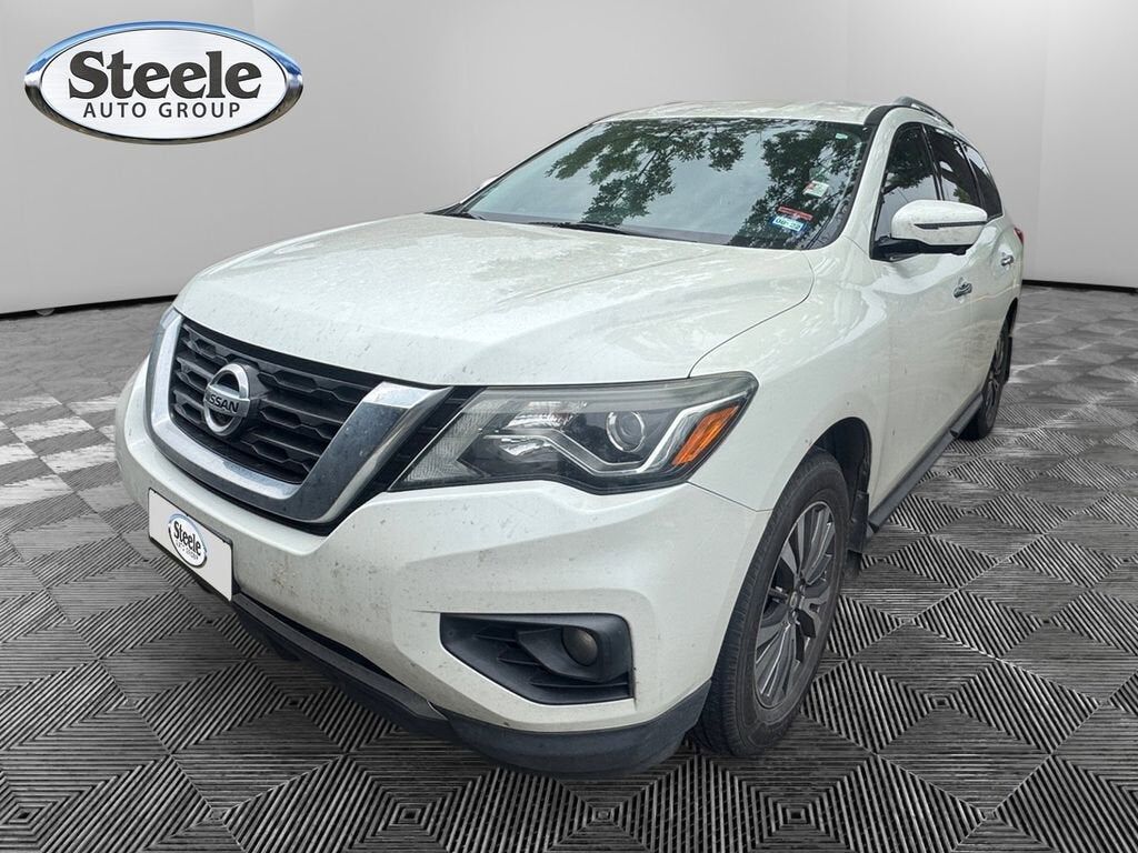 2018 NISSAN Pathfinder