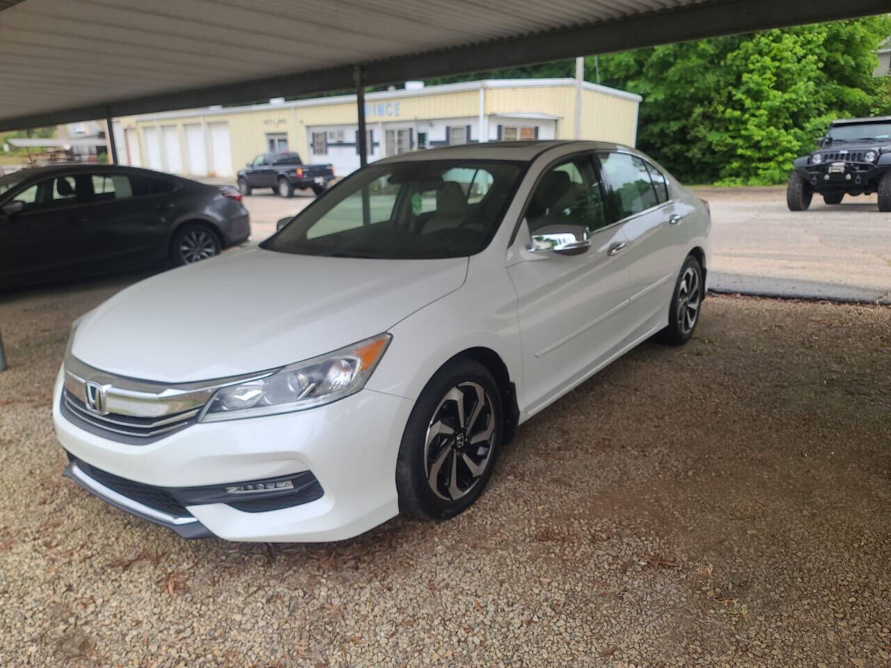 2017 HONDA Accord