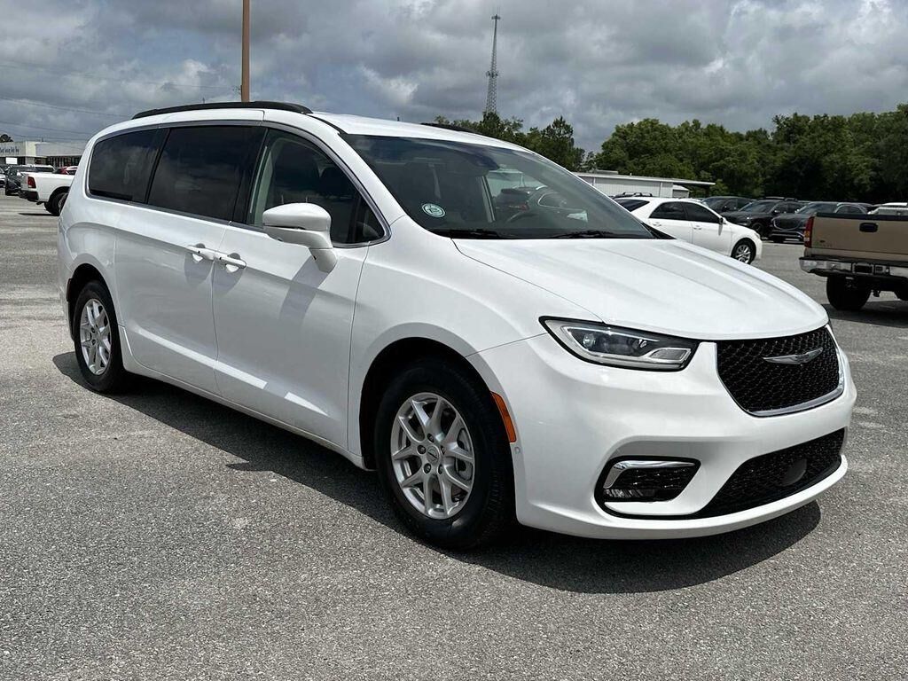 2022 CHRYSLER Pacifica