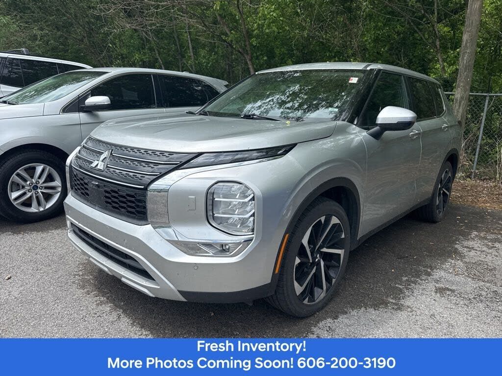 2024 MITSUBISHI Outlander