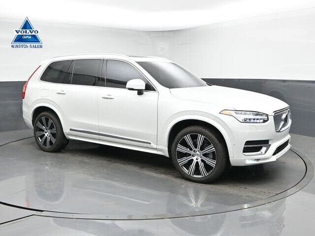 2024 VOLVO XC90