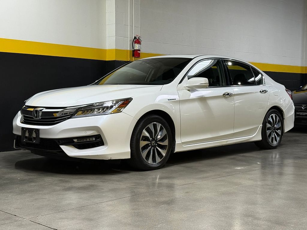 2017 HONDA Accord