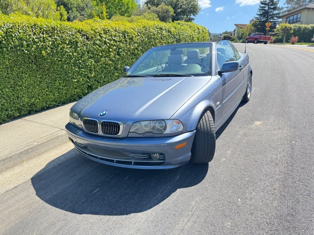 2002 BMW 3 Series