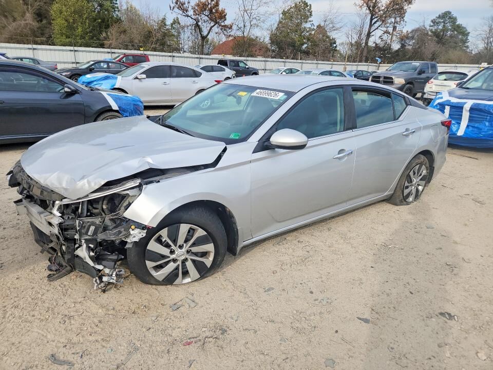 2019 NISSAN Altima
