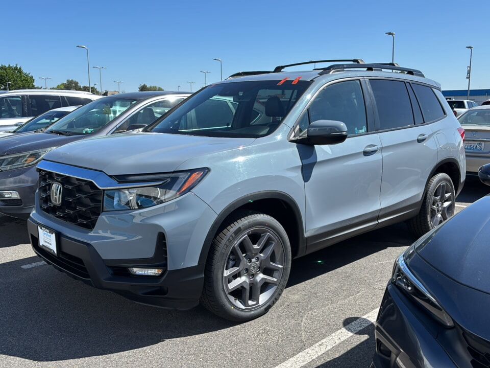 2023 HONDA Passport