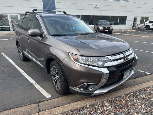 2016 MITSUBISHI Outlander