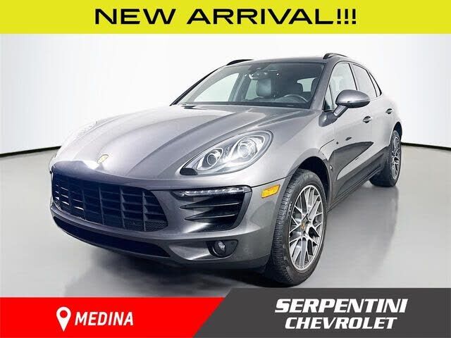 2018 PORSCHE Macan
