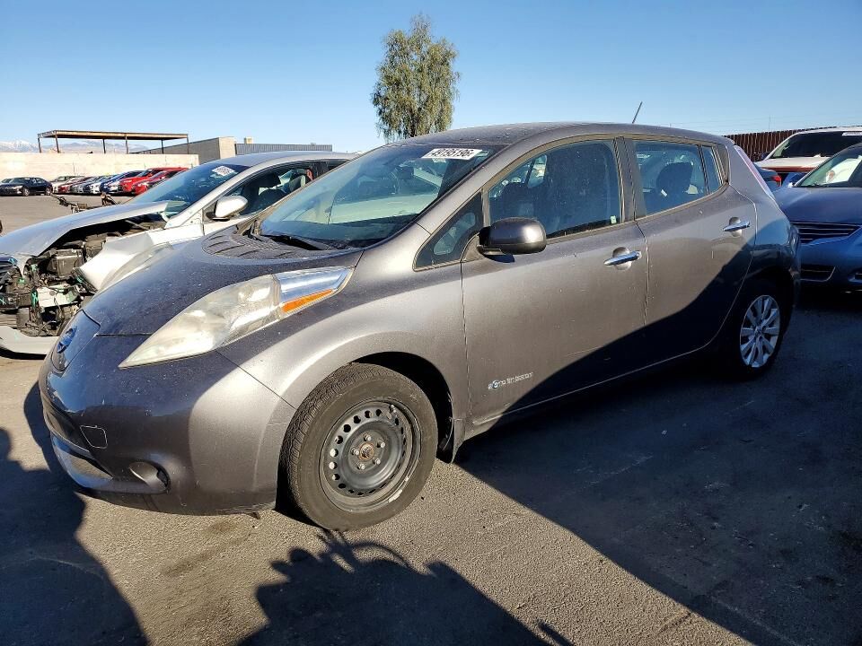 2016 NISSAN Leaf