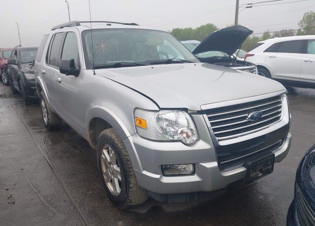 2010 FORD Explorer