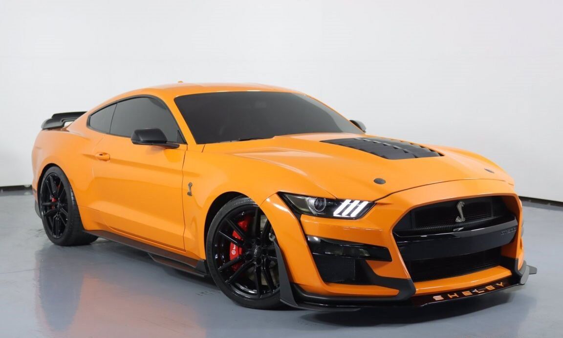 2020 FORD Mustang