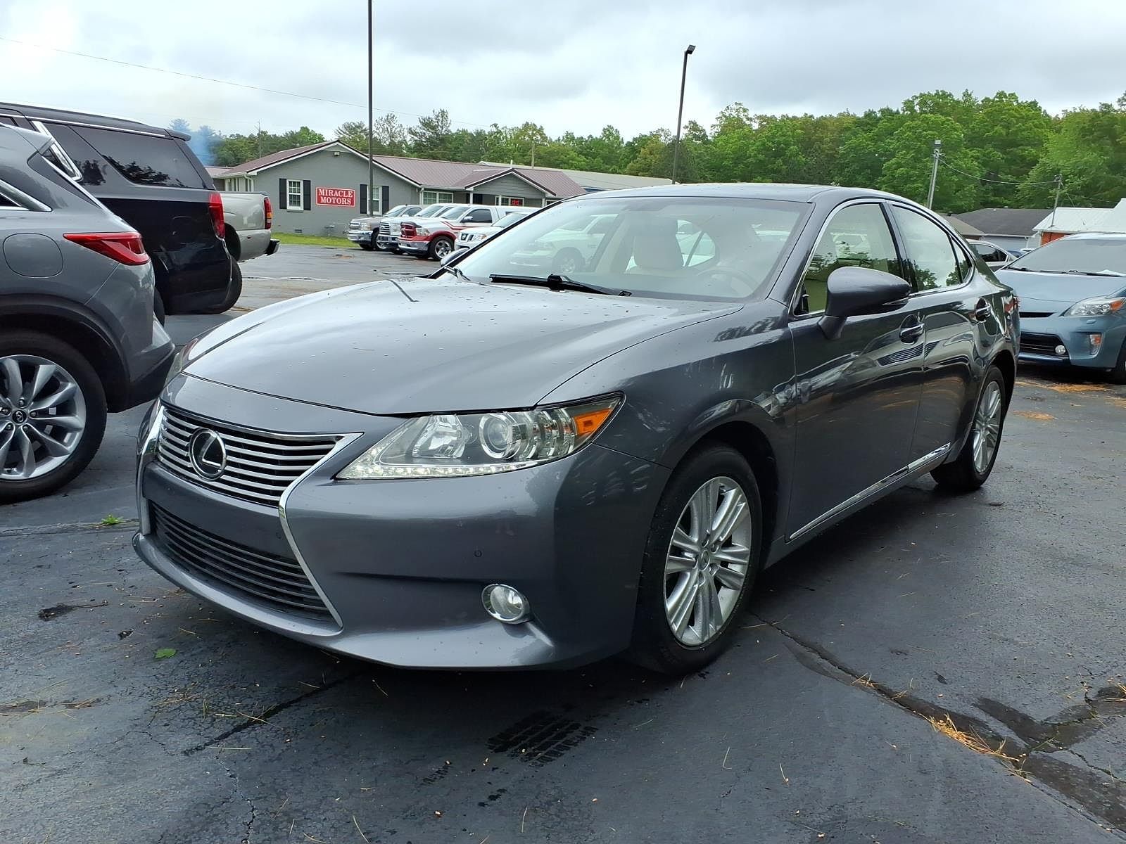 2013 LEXUS ES