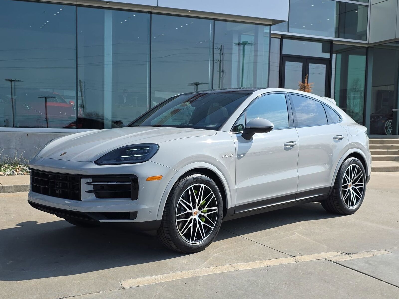 2026 PORSCHE Cayenne