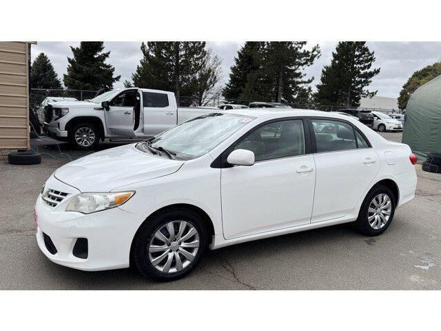 2013 TOYOTA Corolla