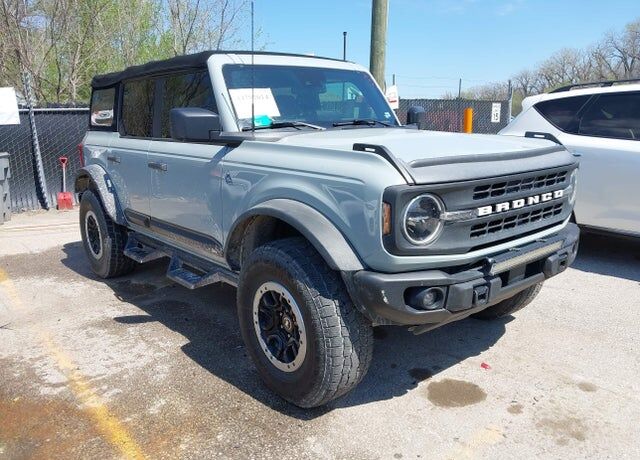 2022 FORD Bronco