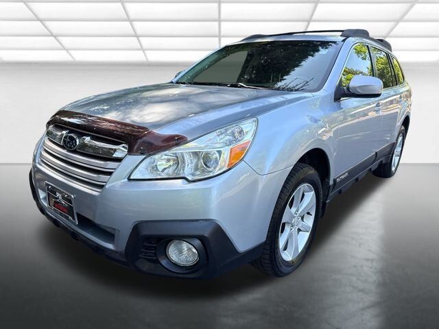 2013 SUBARU Outback