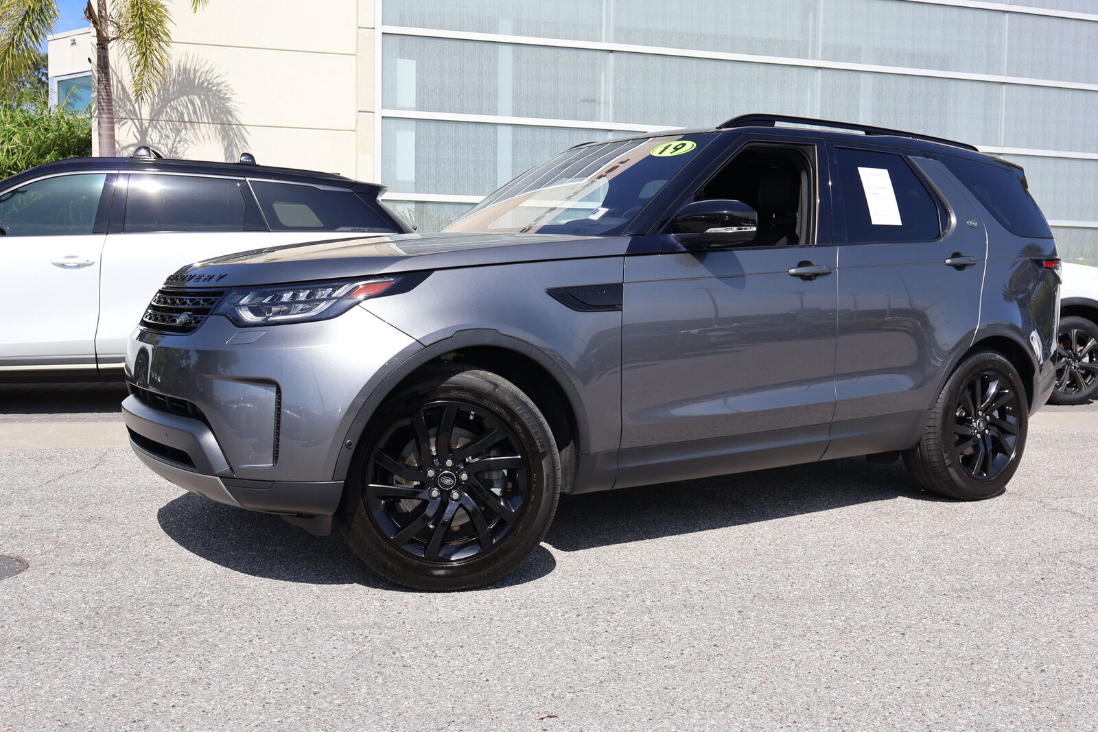 2019 LAND ROVER Discovery