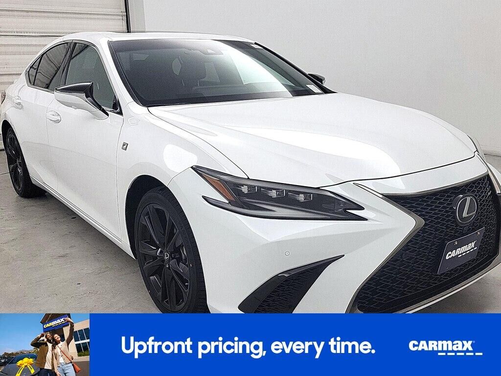 2024 LEXUS ES
