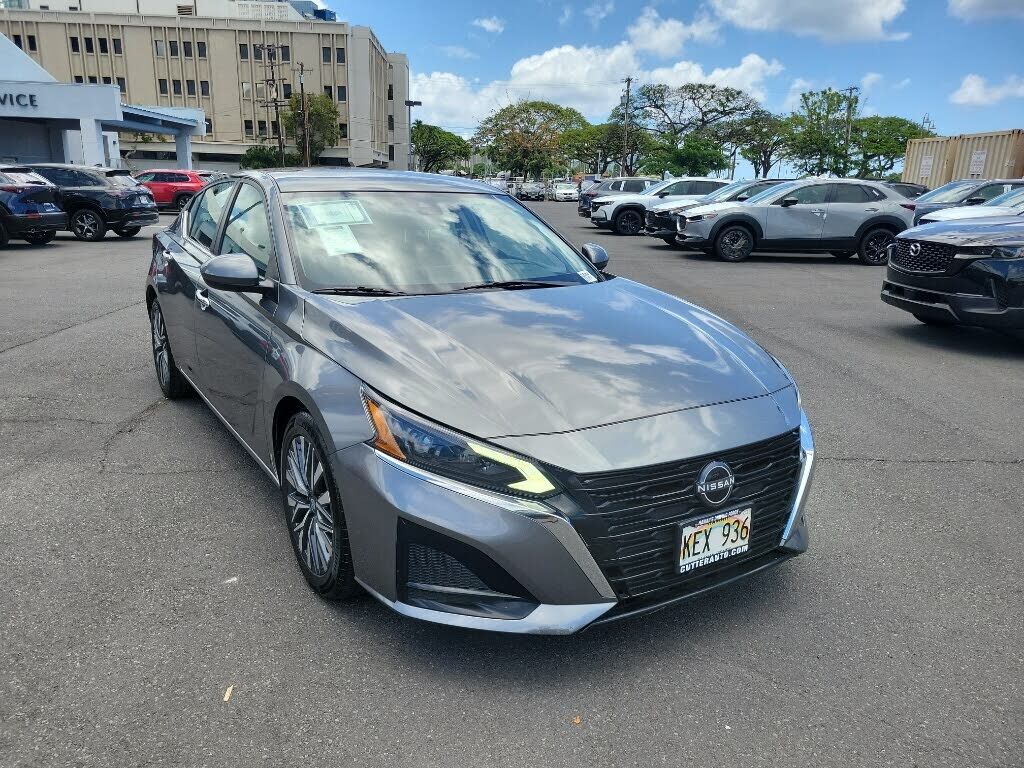 2023 NISSAN Altima